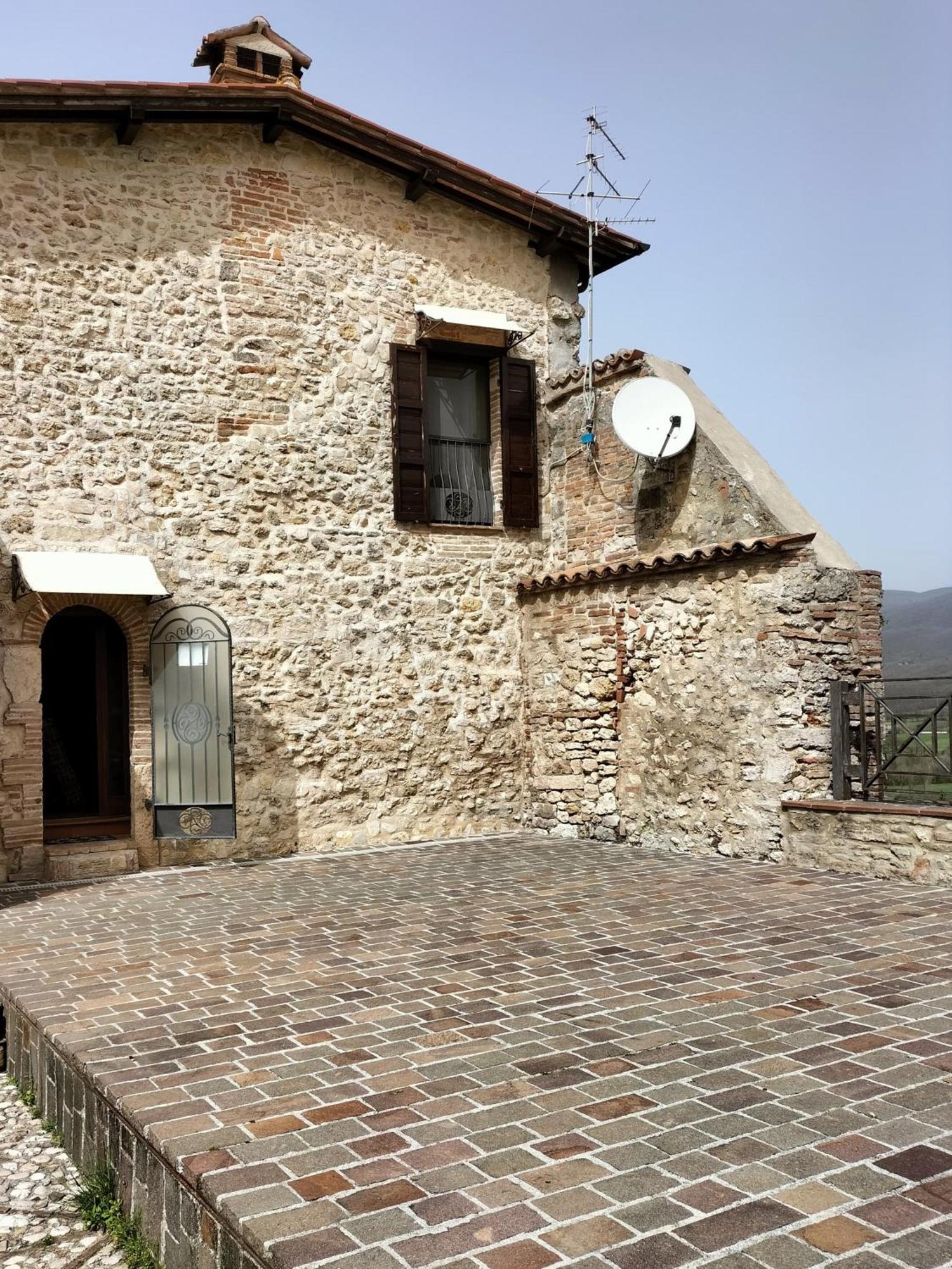 La Piazzetta - Locazione Turistica Nel Centro Storico Di Acquasparta Exterior photo